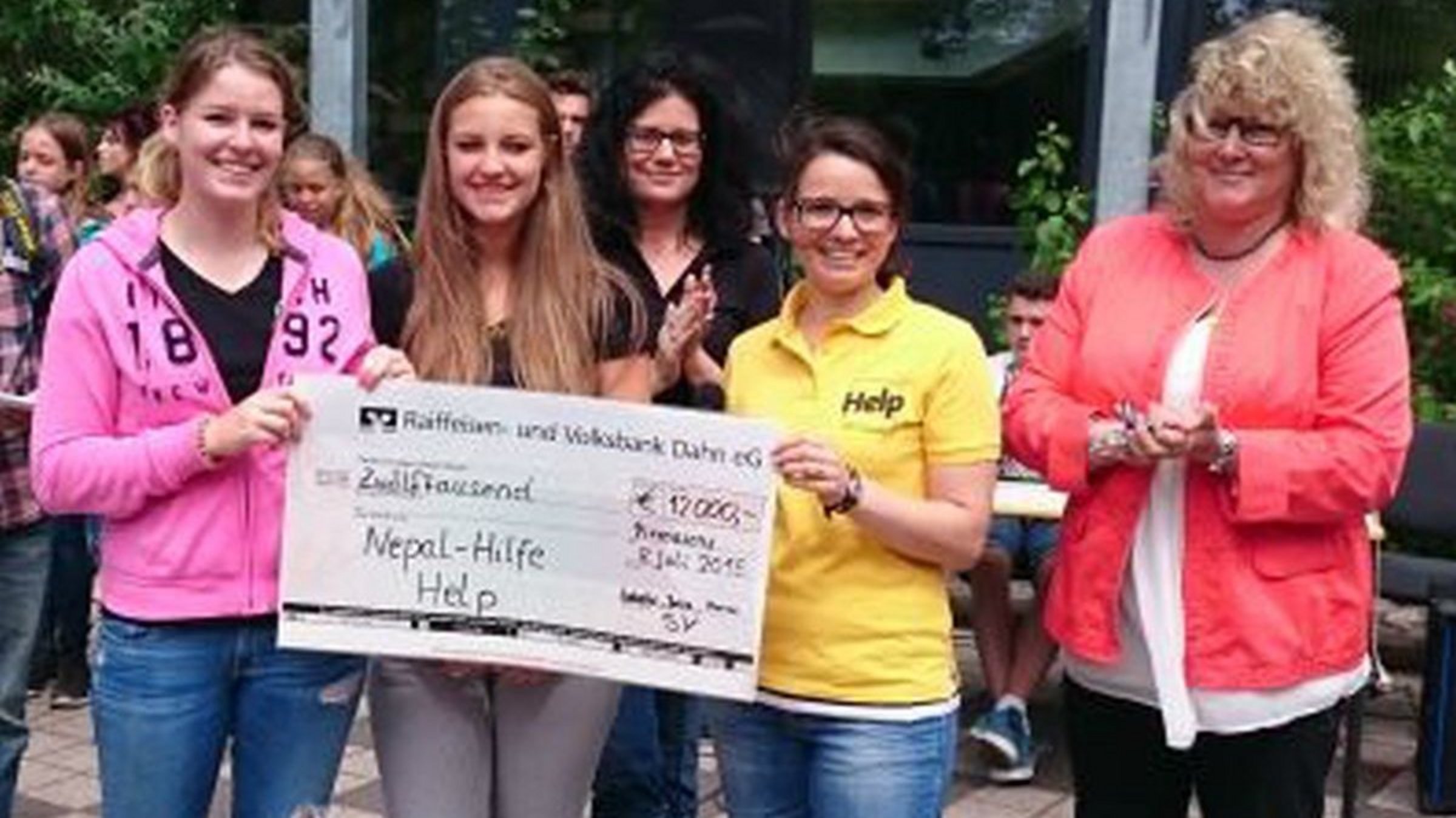 Spenden als Schule