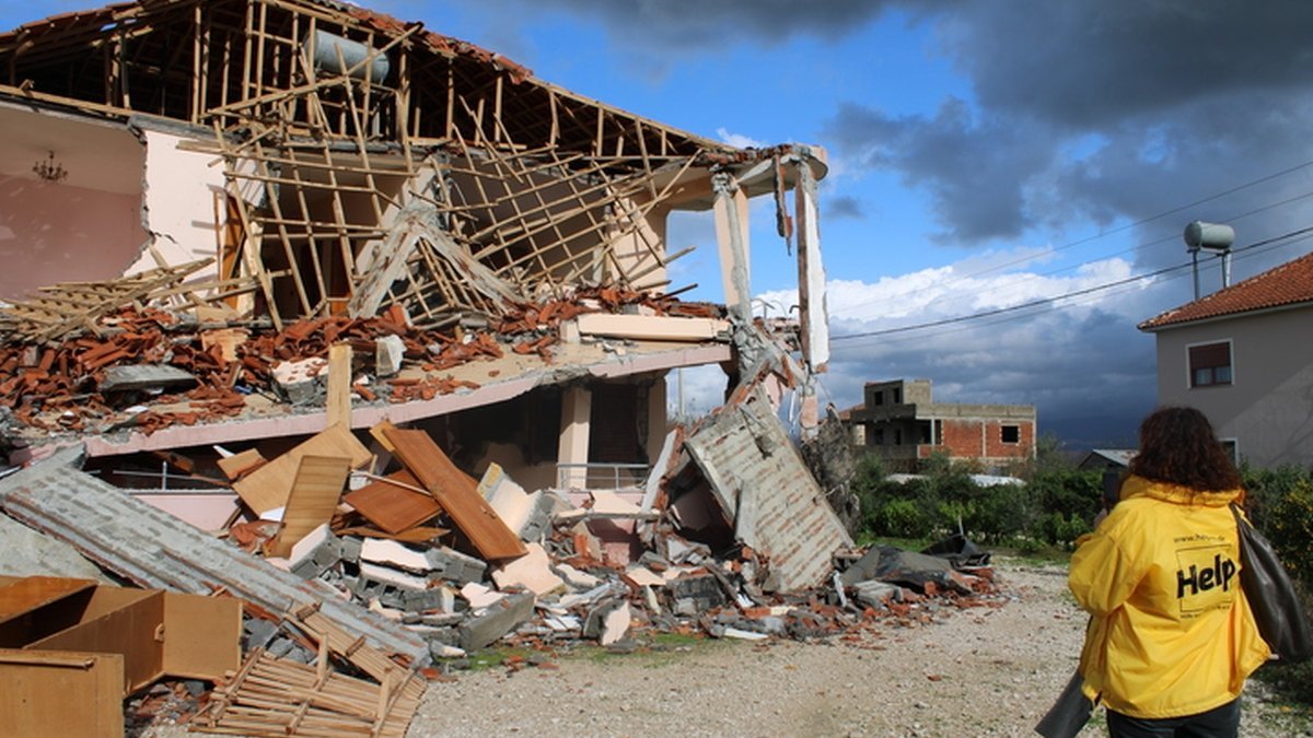 Destruction after the earthquake