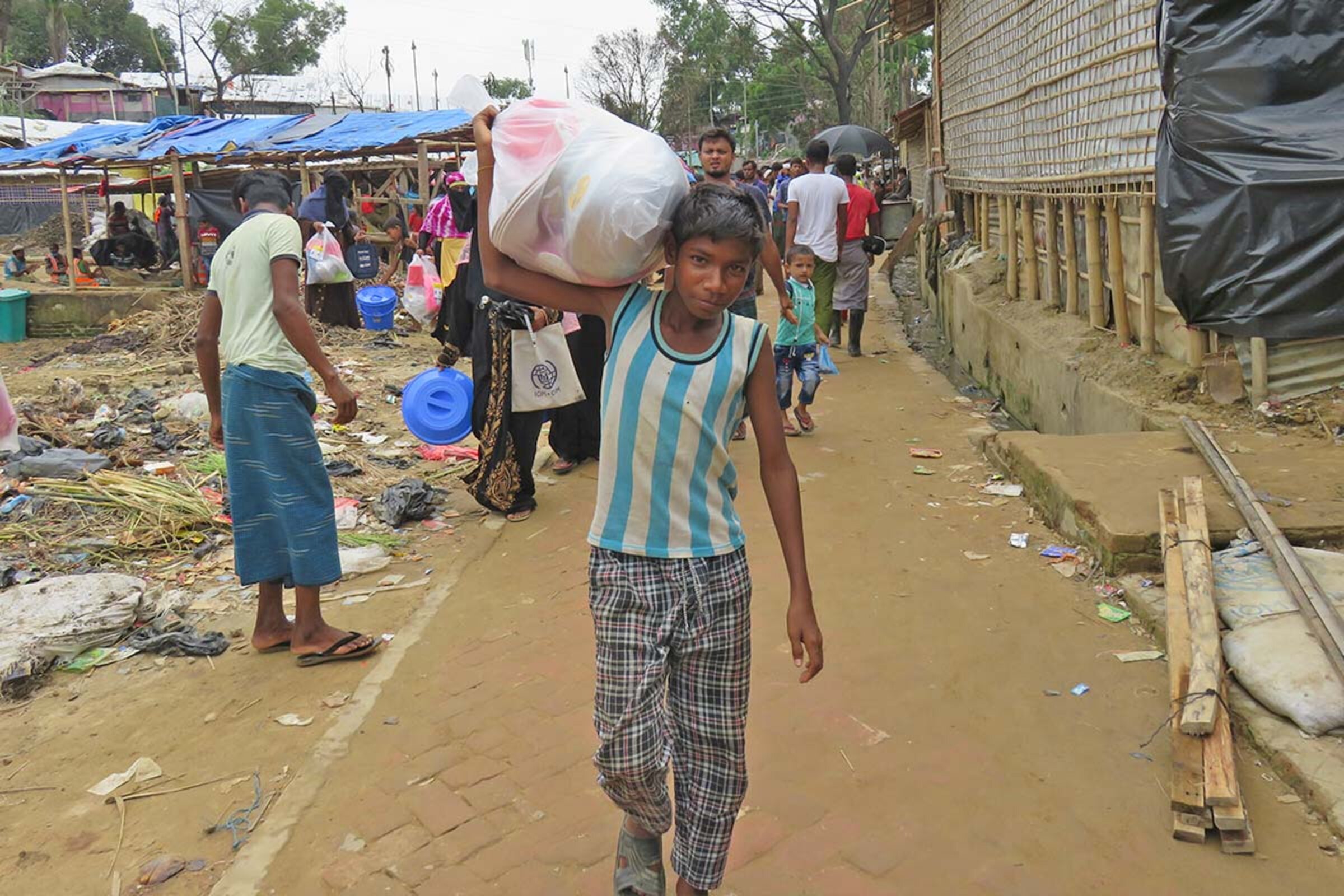 Spenden Rohingya: Nothilfe nach Feuer im Flüchtlingslager in Bangladesch