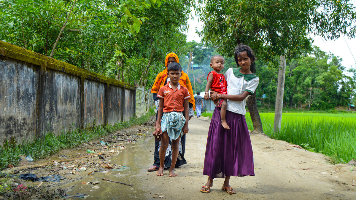 Für Bangladesch spenden: Rohingya-Hilfe Rohingya-Familie in Bangladesch