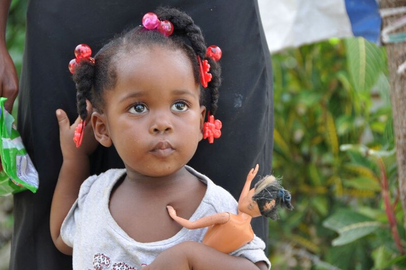 Kinder in Haiti schuetzen