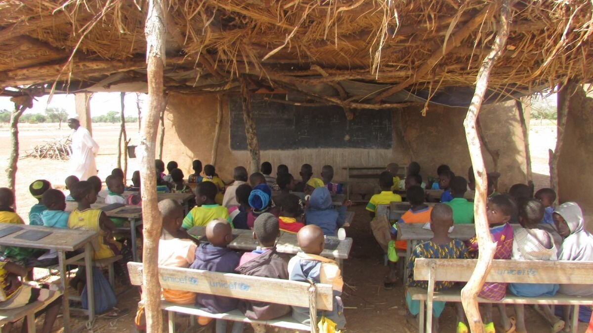 Spenden Burkina Faso: Strohhüttenschule in Sorogo