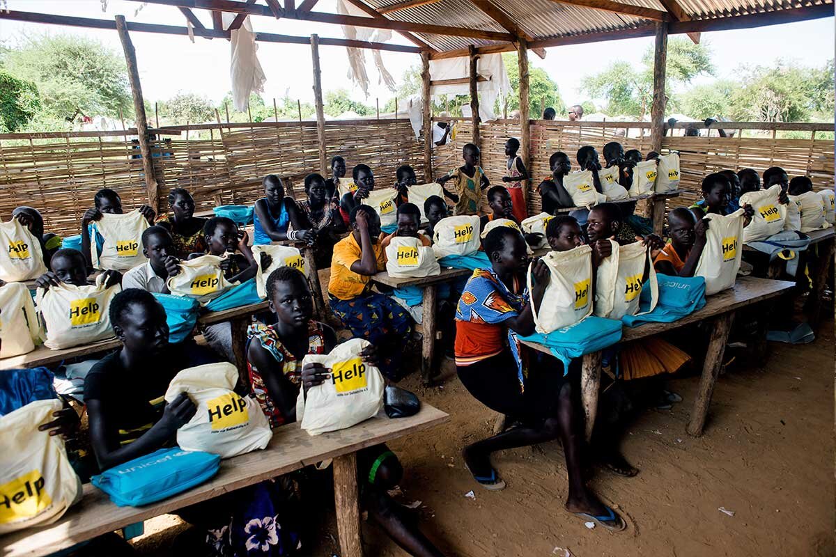 Spenden Periode: Help informiert über Menstruation