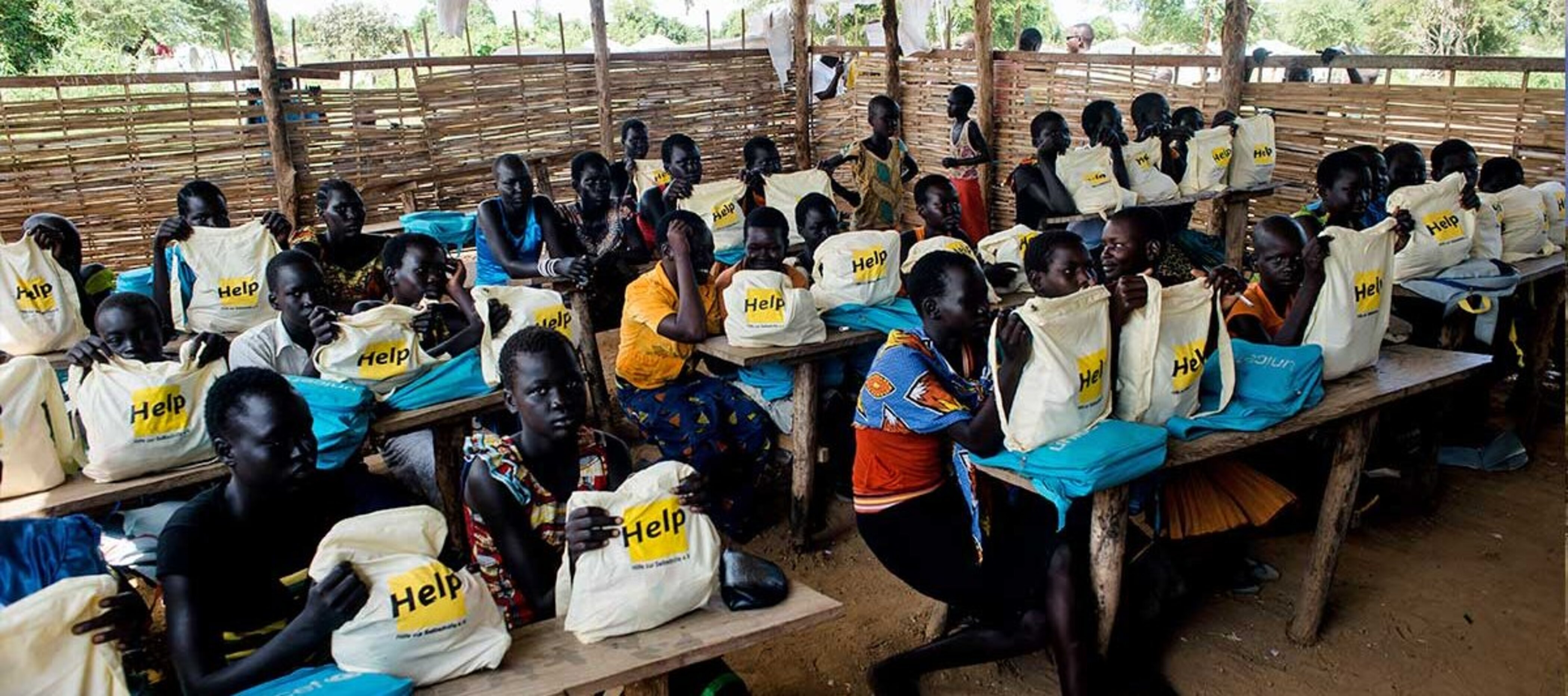 Spenden Periode: Help informiert über Menstruation