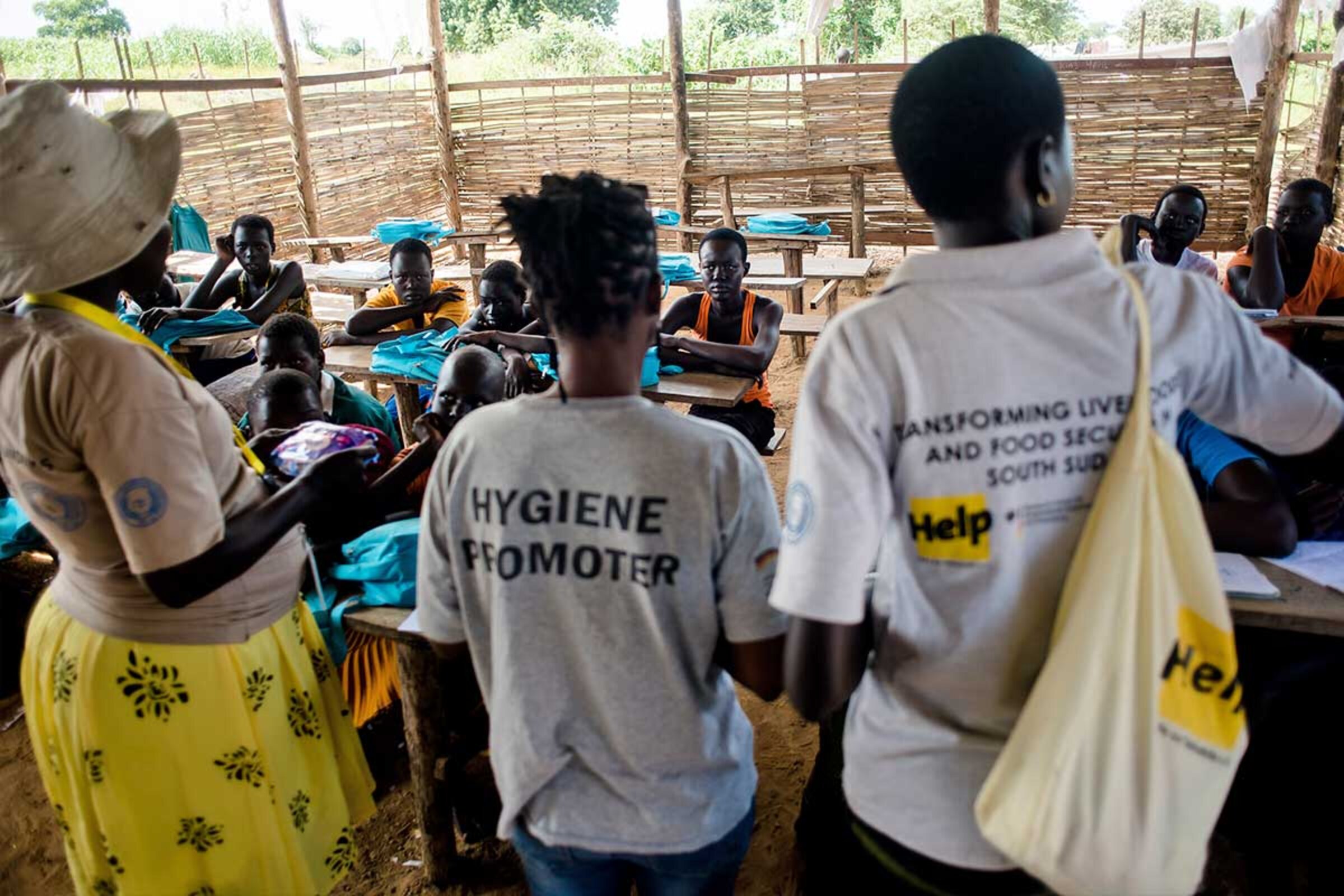 Spenden Periode: Help informiert über Menstruation