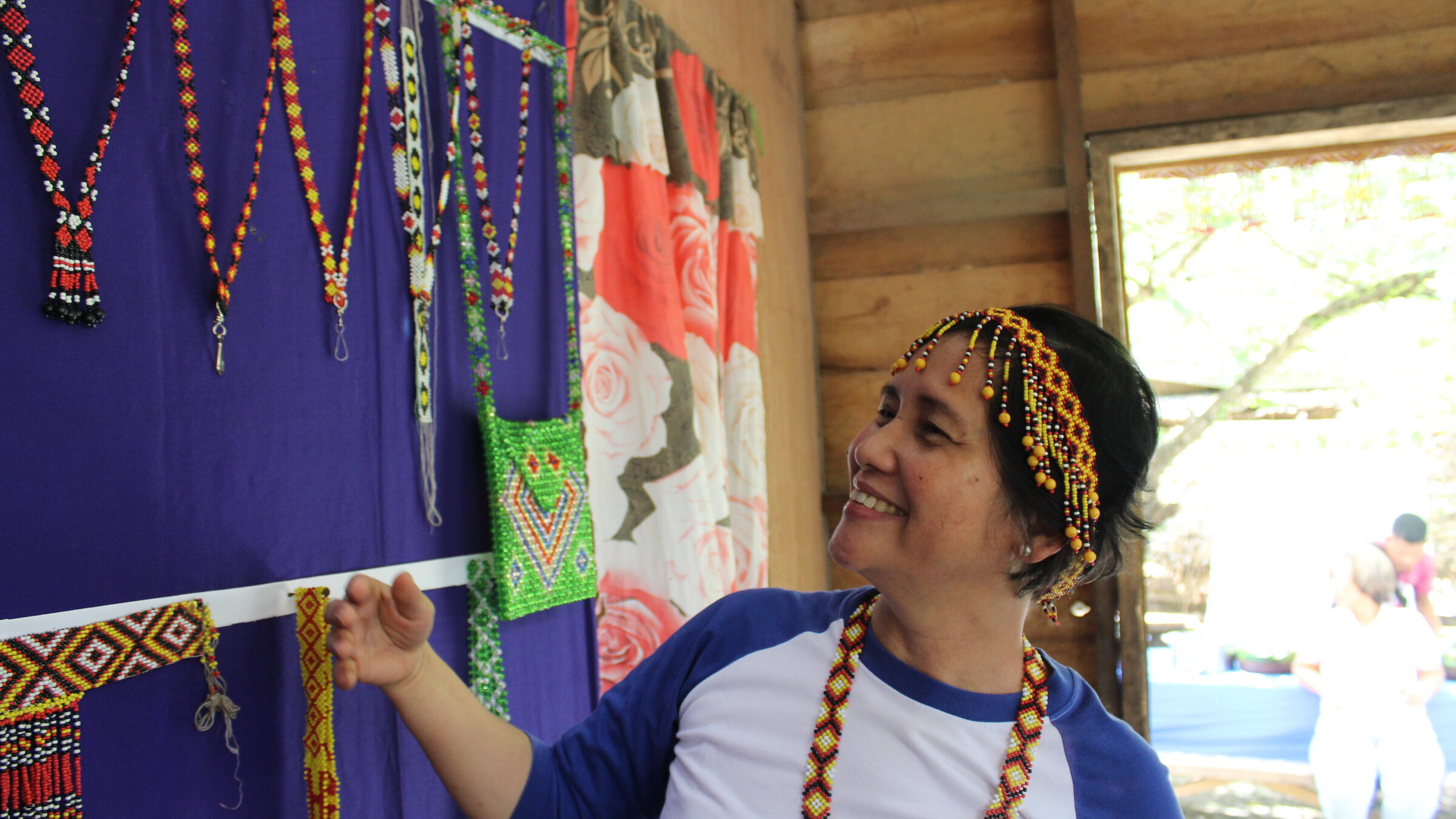 Traditional arts and crafts in the Philippines