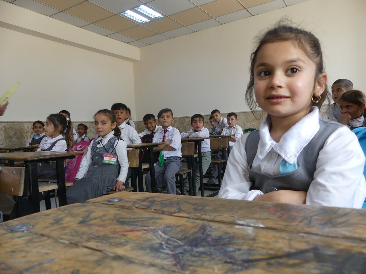 Irakische Schüler in Klasenzimmer
