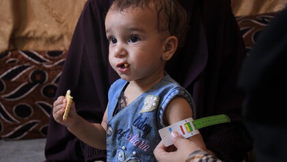 Bekämpfung von Unterernährung bei Kleinkindern in Nordwestsyrien