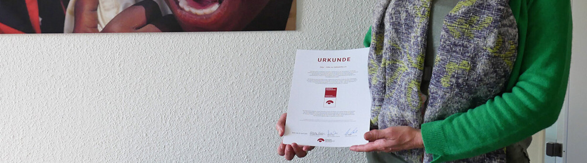 Help Geschäftsführerin mit Zertifikat des Deutschen Spendenrats
